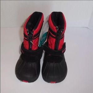 totes Shoes - Totes brand waterproof kids boots retail 60$! totes Shoes - Totes brand waterproof kids boots retail 60$!